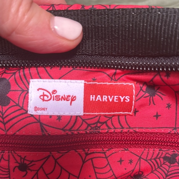 Harveys Seatbelt Disney Vampire Mickey Medium Crossbody NWT SOLD OUT - Picture 13 of 16